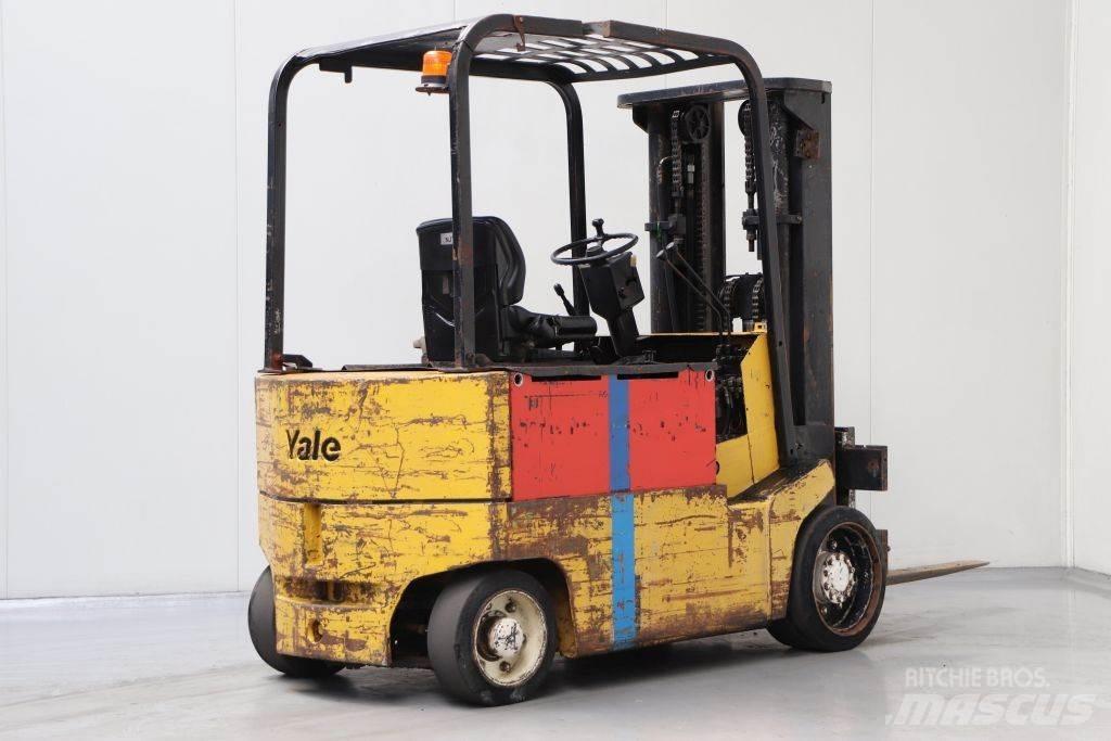 Yale ERC40AKE Akumulátorové vozíky