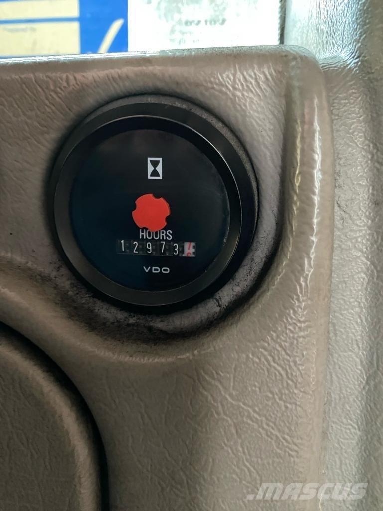 Volvo EC 360 C L Pásová rýpadla