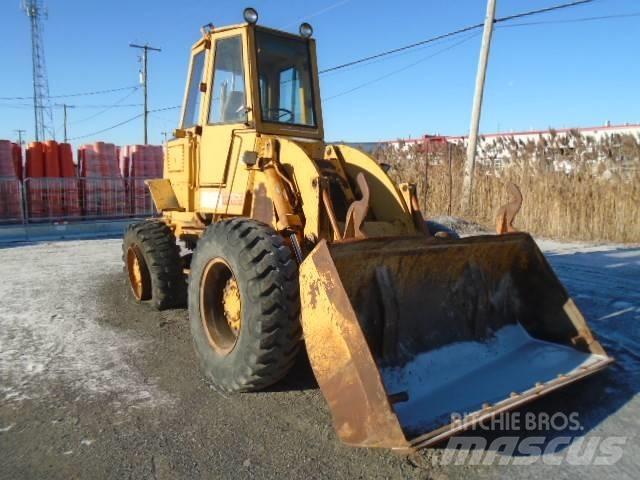 CAT 920 Kolové nakladače