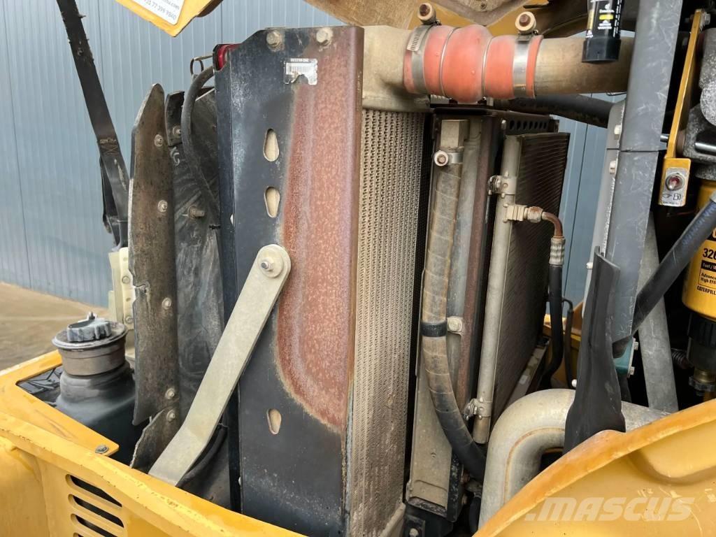 CAT CP76 Tahačové válce