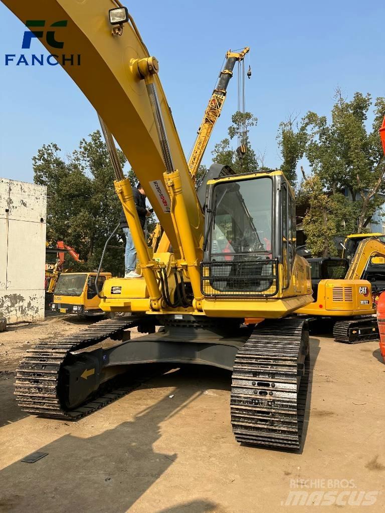 Komatsu PC 360 Pásová rýpadla