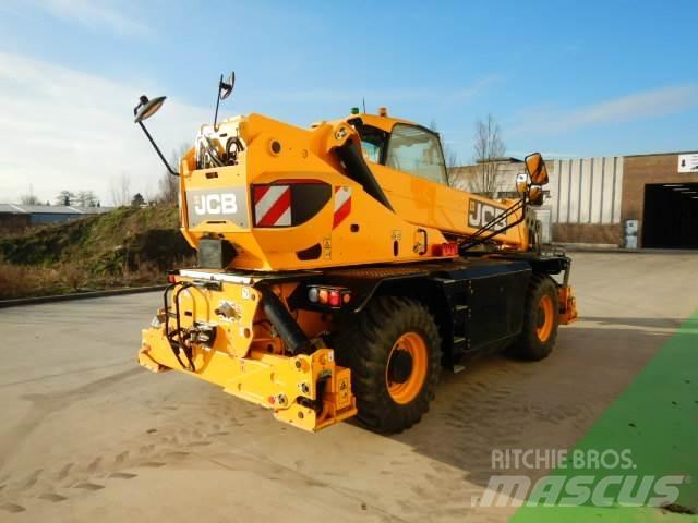 JCB 555-210R Teleskopické manipulátory