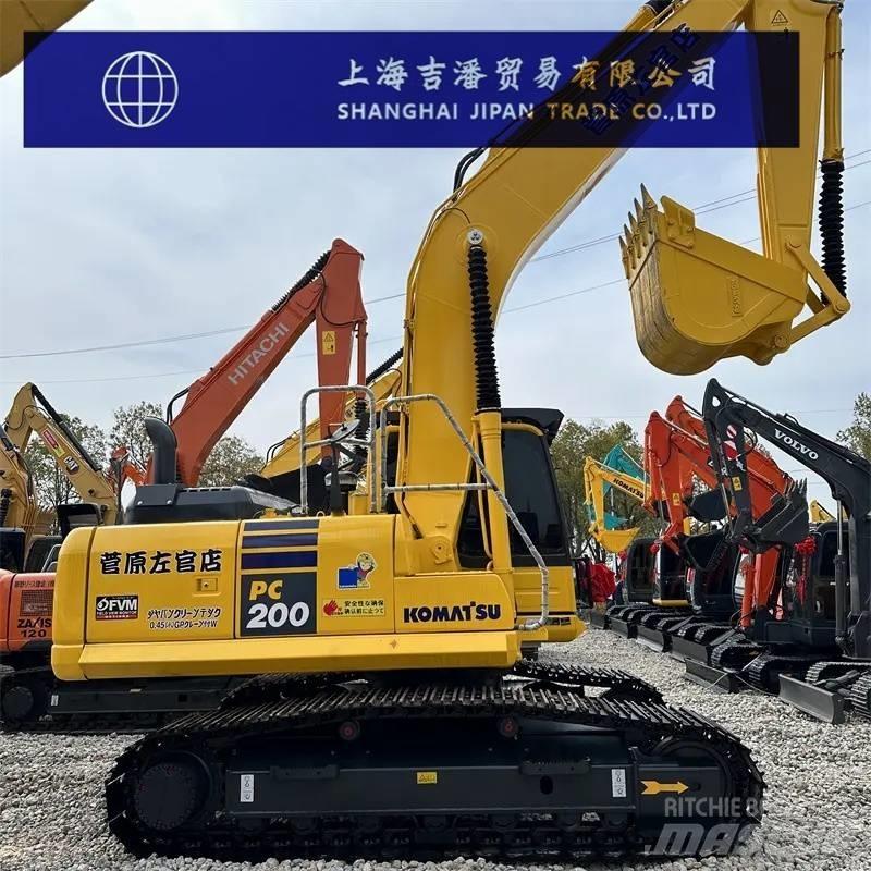 Komatsu PC 200 Pásová rýpadla