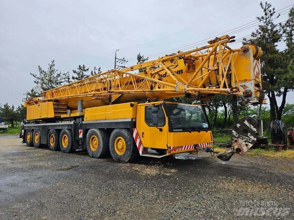 Liebherr 1250-6.1 Univerzální terénní jeřáby