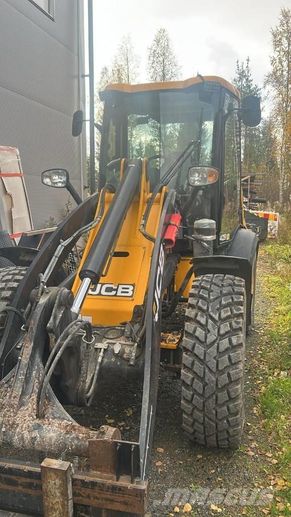 JCB 409 Kolové nakladače