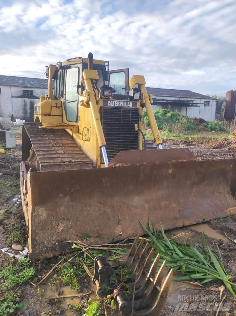 CAT D 6 R LGP II Pásové dozery