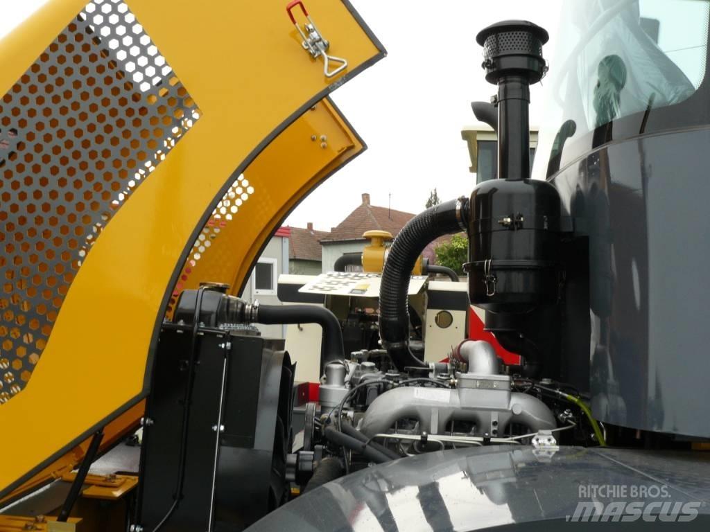 Hytec ZL25 Kolové nakladače