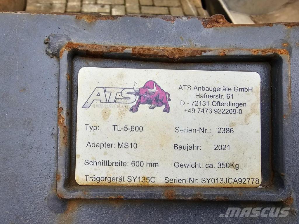 Sany SY135C Pásová rýpadla