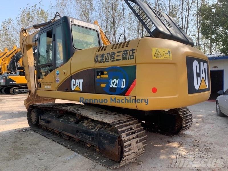 CAT 320 D Midi rýpadla 7t - 12t