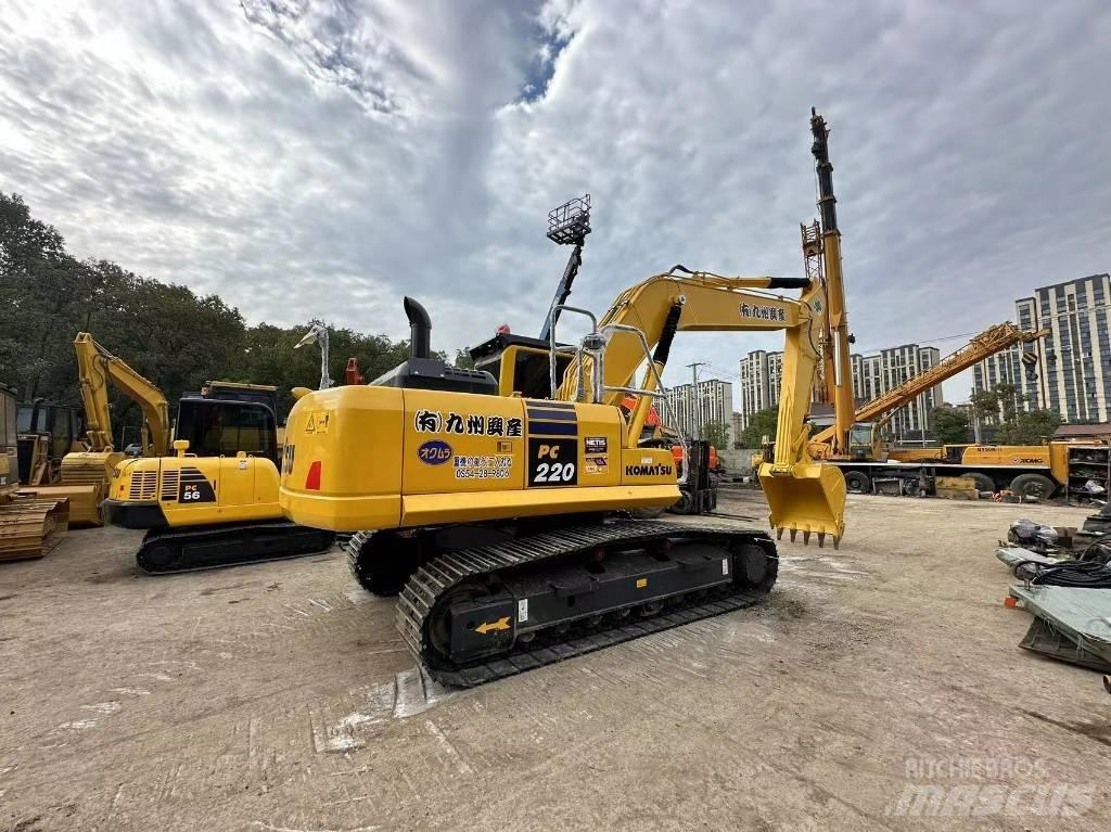 Komatsu pc220 Pásová rýpadla