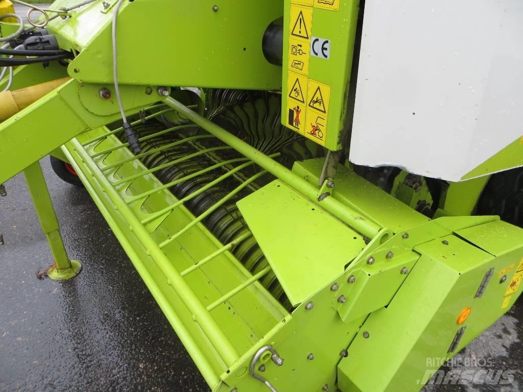 CLAAS 250 RC Lis na válcové balíky
