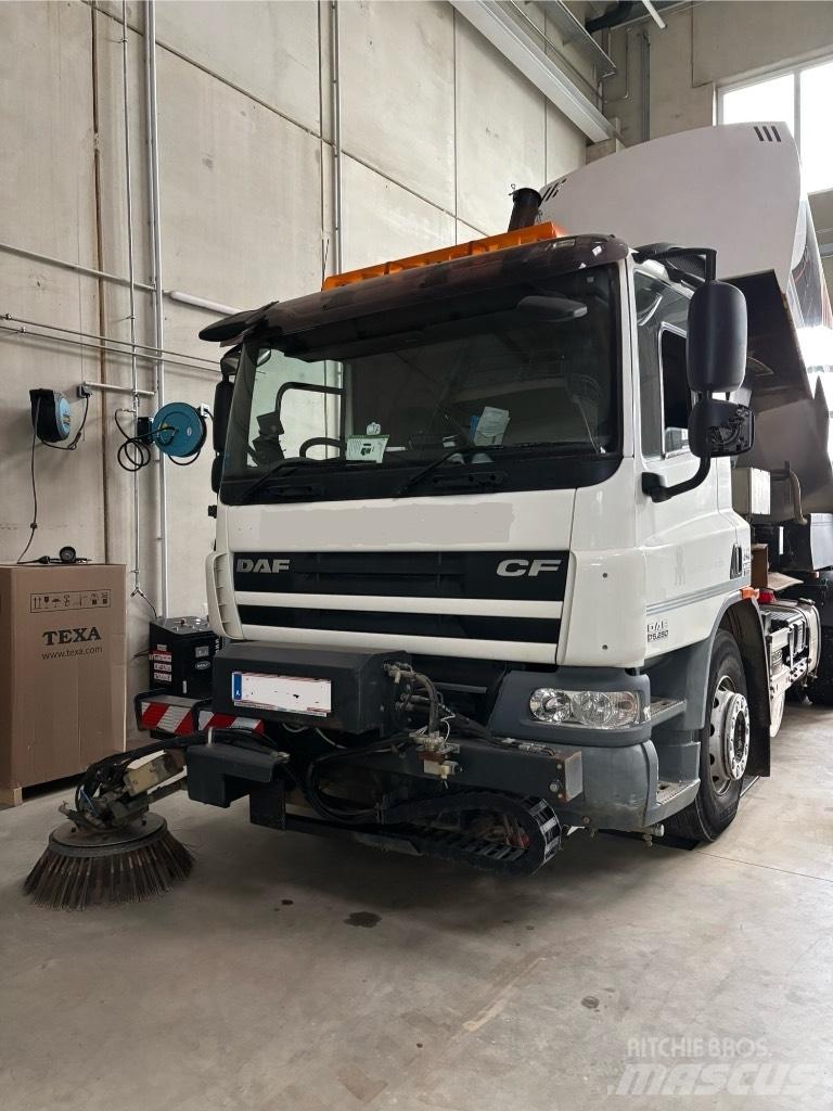 DAF CF 75 Zametací stroje