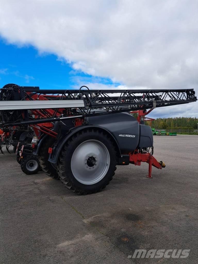 Horsch Leeb 4 Ax 30m Tažené postřikovače
