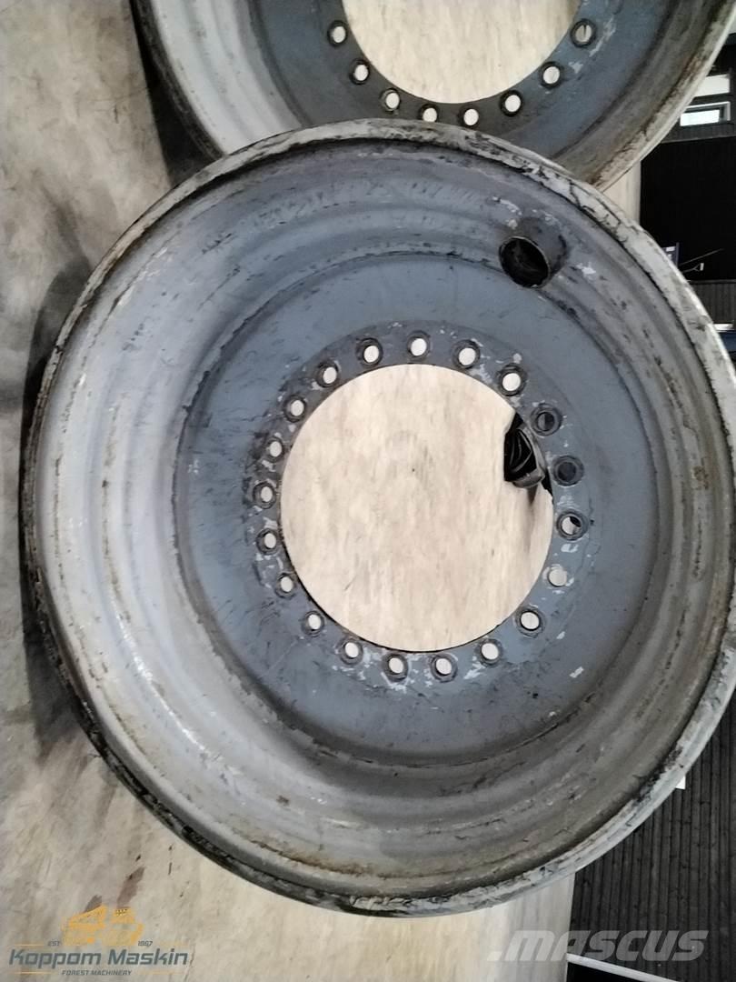 Valmet 941 20x34 Pneumatiky, kola a ráfky