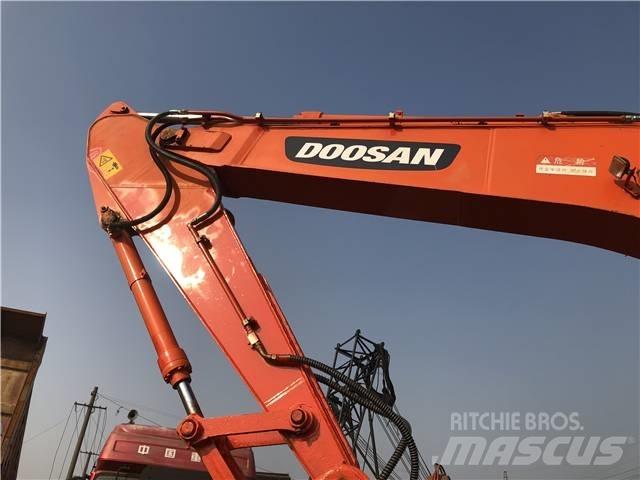 Doosan DH 220LC-7 Pásová rýpadla