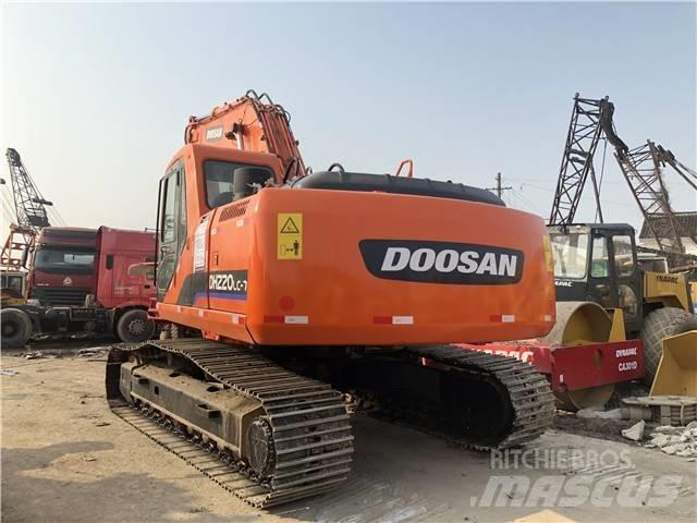 Doosan DH 220LC-7 Pásová rýpadla