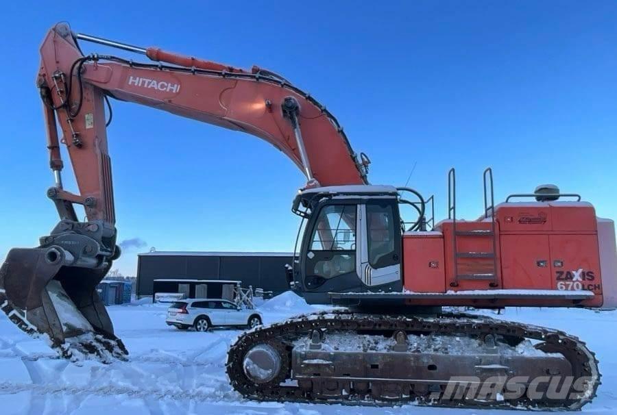 Hitachi ZX 670 LCH Pásová rýpadla