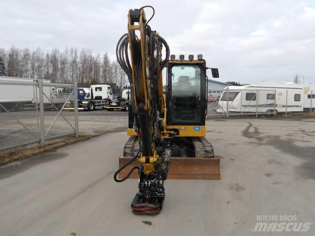 CAT 306 CR Mini rýpadla < 7t