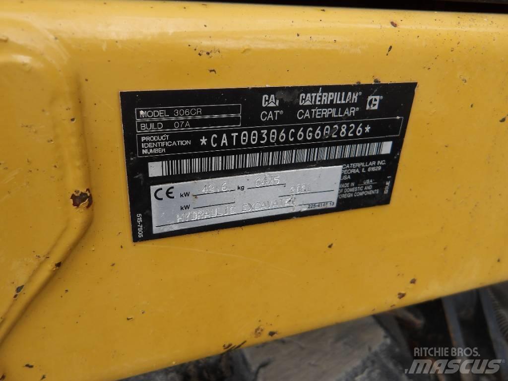 CAT 306 CR Mini rýpadla < 7t