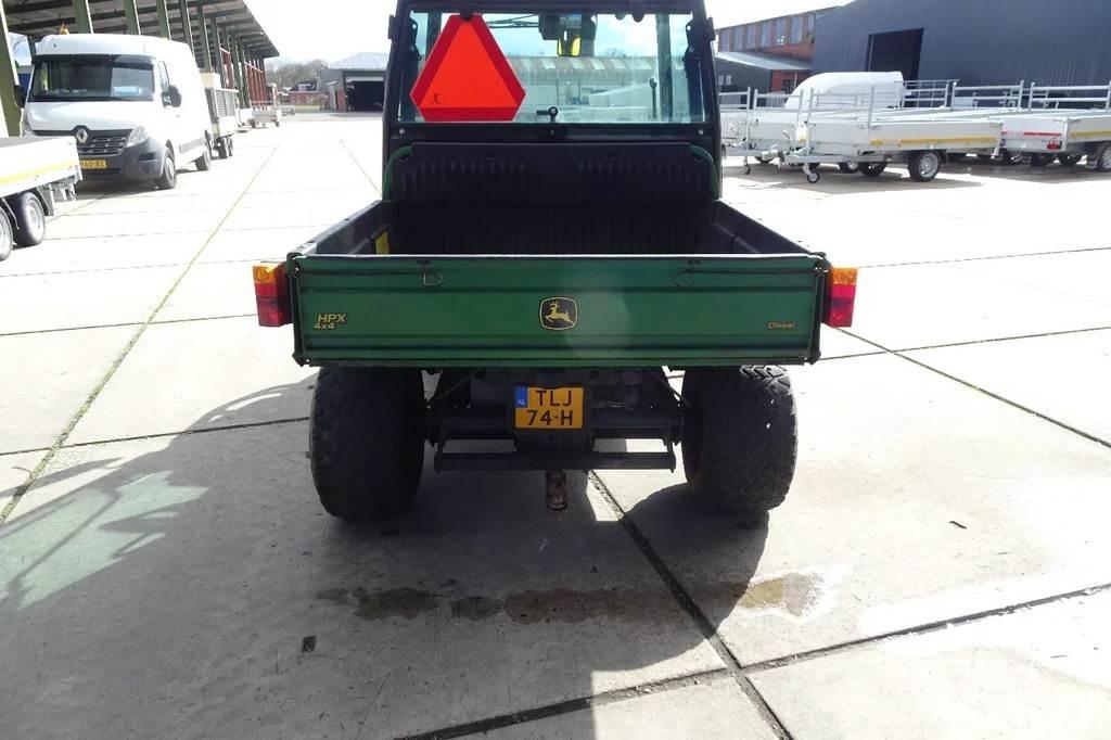 John Deere HPX Traktory
