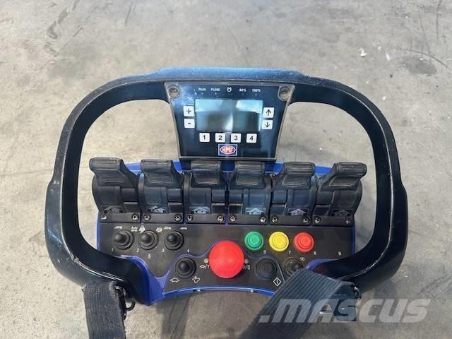 HMF 1320 KS-RCS Nakládací jeřáby