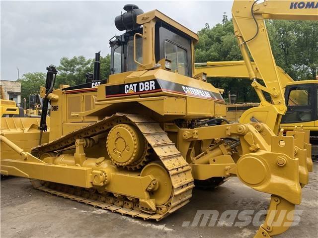 CAT D 8 R Pásové dozery