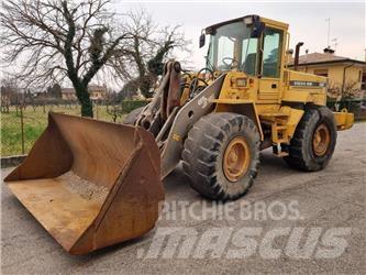 Volvo BM L120C Kolové nakladače