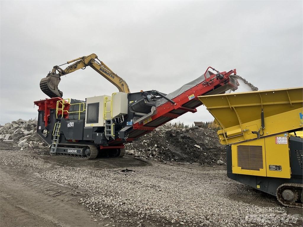 Sandvik QJ 241 Mobilní drtiče