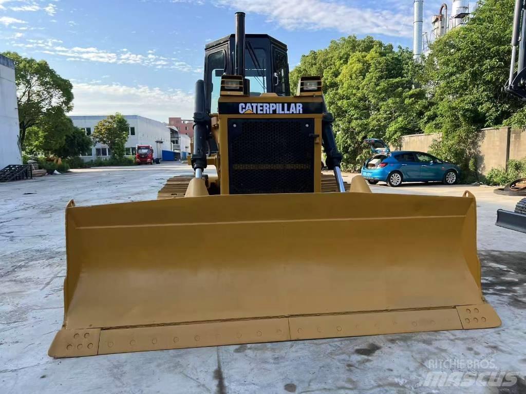 CAT D 7 G Grejdry