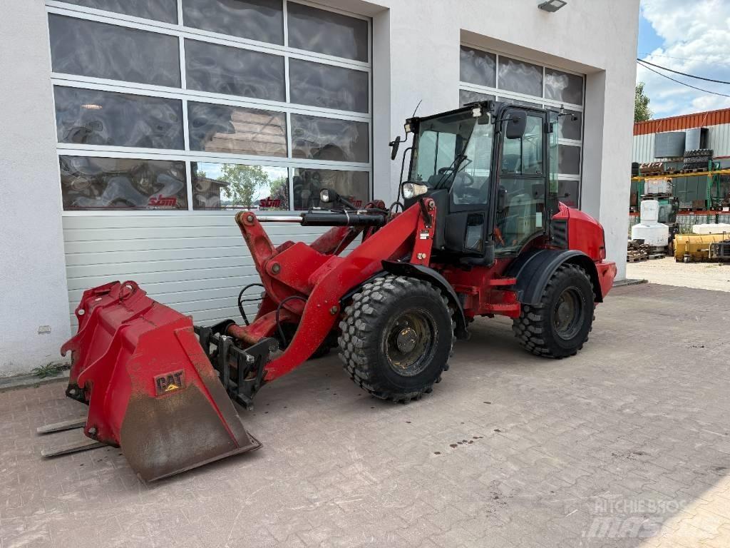 CAT 908 H Kolové nakladače