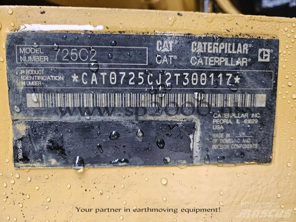 CAT 725C2 Kloubové dempry