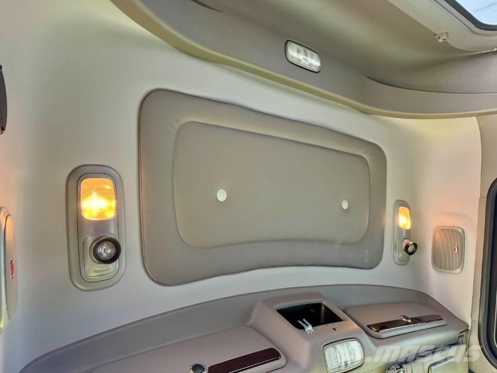 Peterbilt 389 Tahače