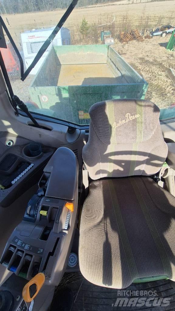 John Deere 7530 Traktory