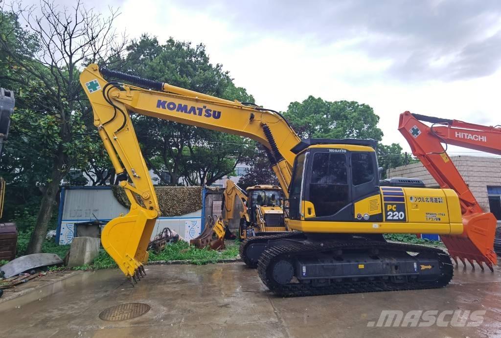 Komatsu PC 220-7 Pásová rýpadla
