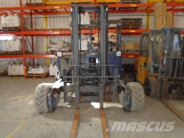 Moffett M45 Terénní vysokozdvižné vozíky