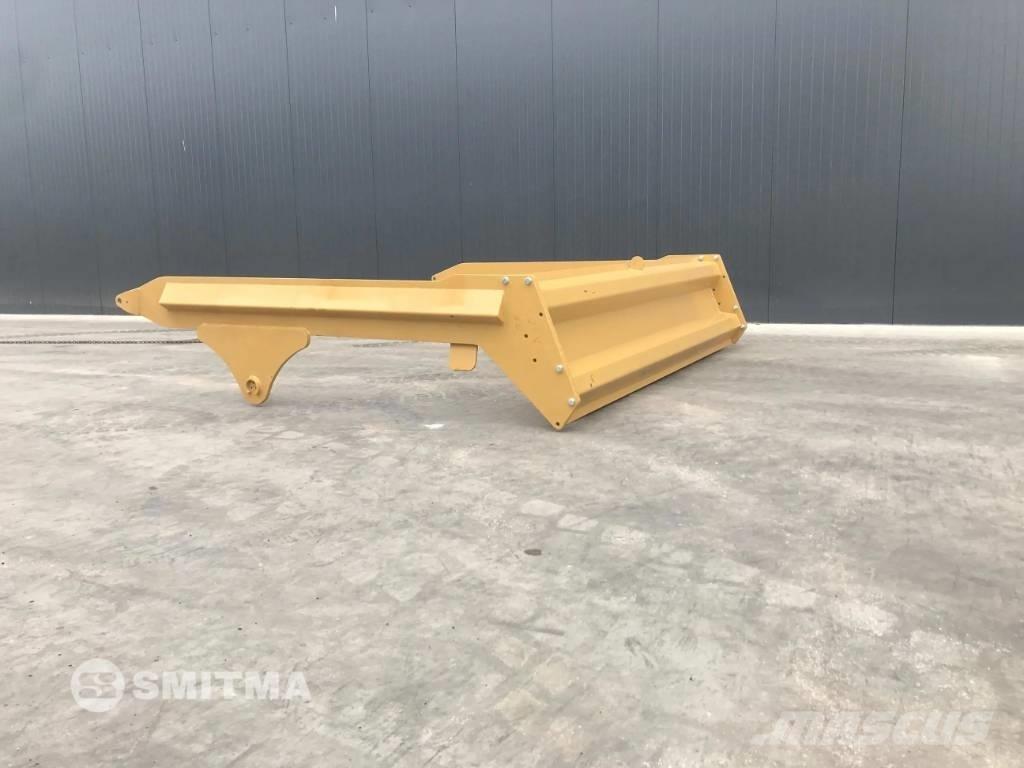 Volvo A40G Zadní dveře