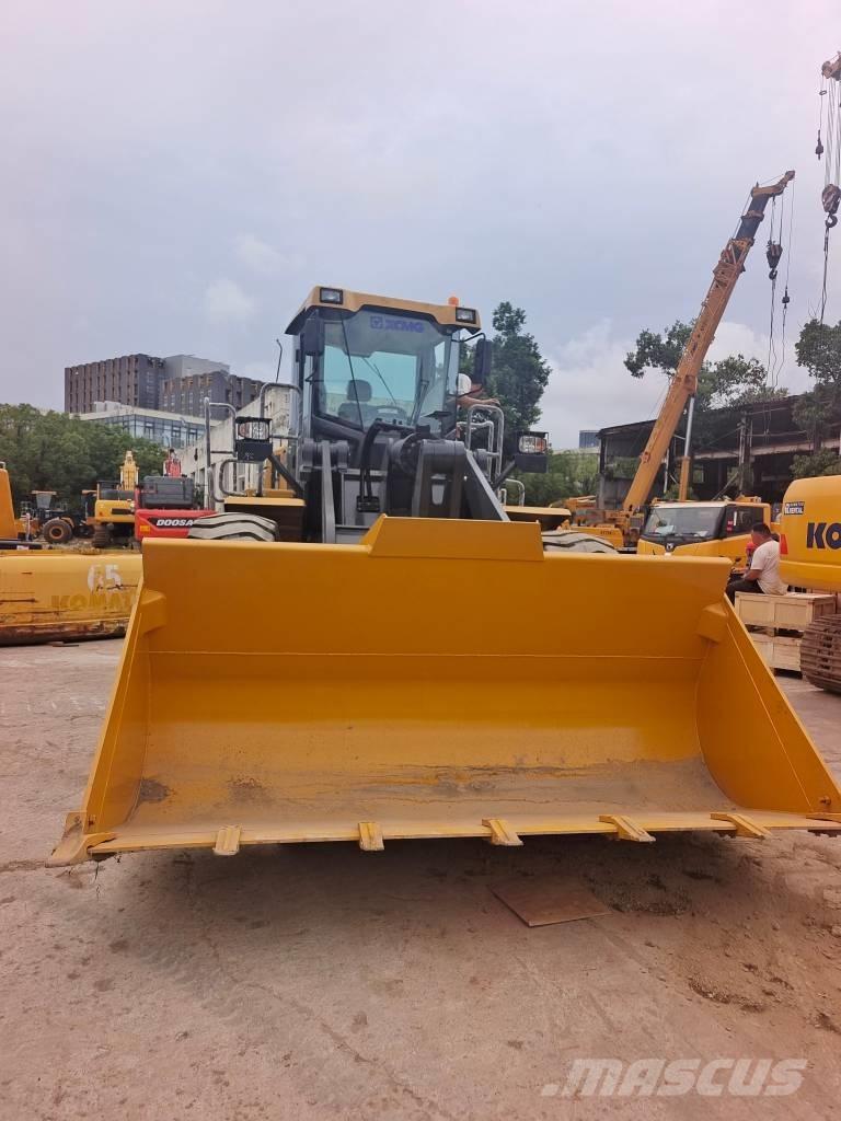 XCMG ZL 50 GN Kolové nakladače