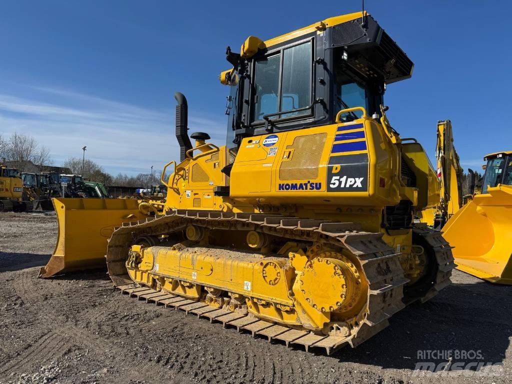 Komatsu D51PX-24E0 Pásové dozery
