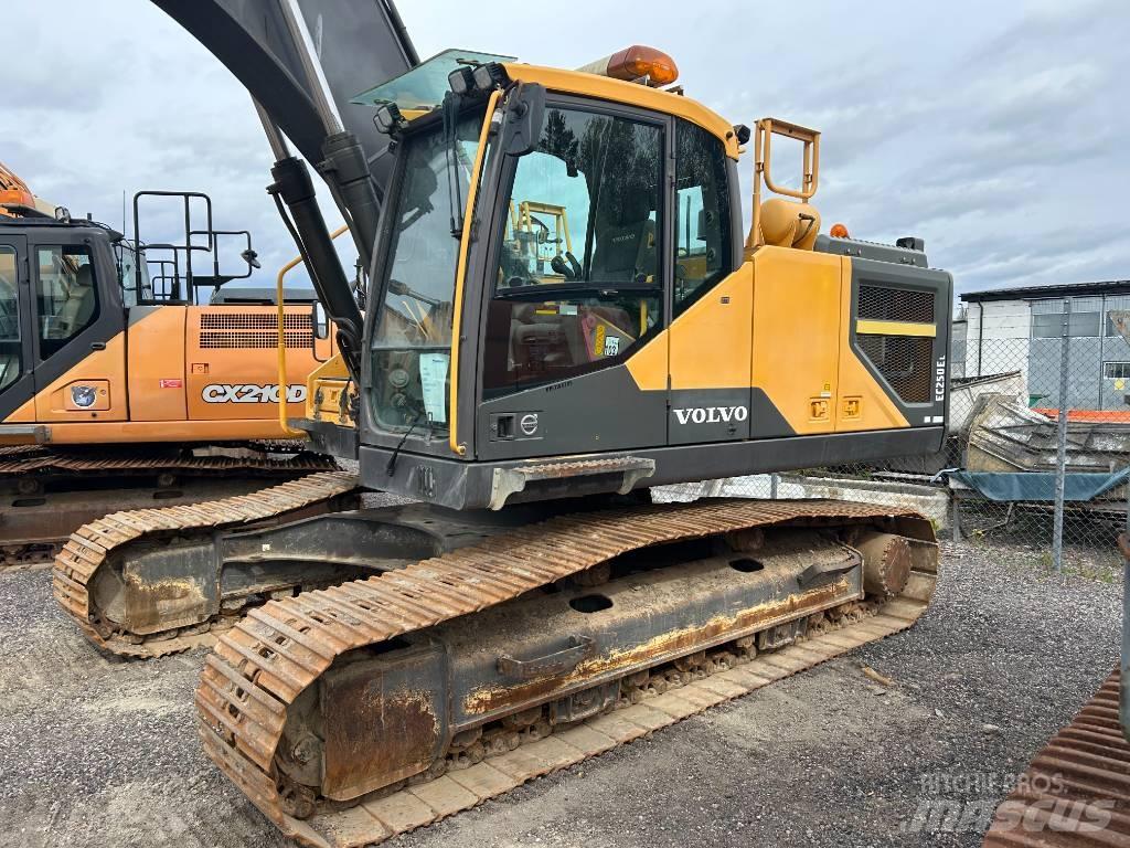 Volvo EC 250 EL Pásová rýpadla