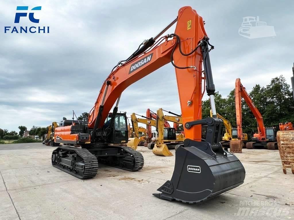 Doosan DX 530 LC-3 Pásová rýpadla