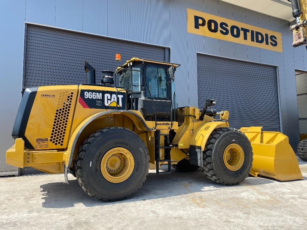 CAT 966M XE Kolové nakladače