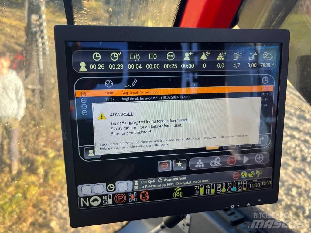 Komatsu 901XC Harvestory