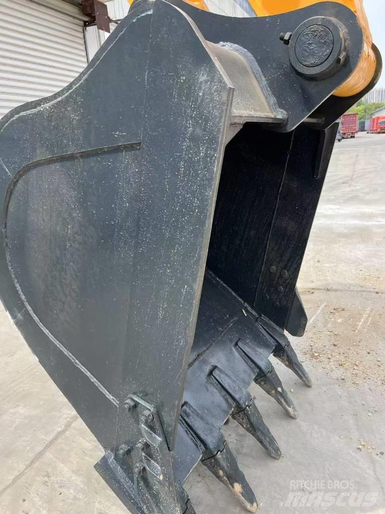 Hyundai R305LC-9T Pásová rýpadla