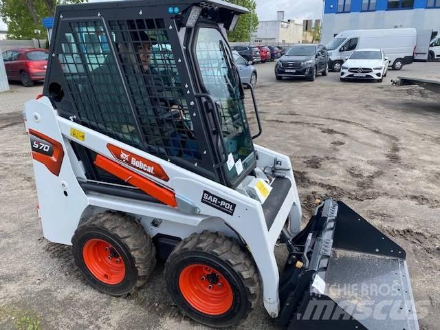 Bobcat S 70 Smykem řízené nakladače