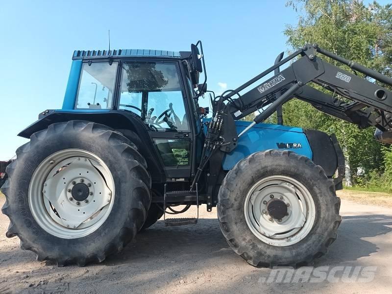 Valtra 6400 Traktory