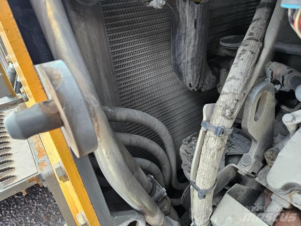 Liebherr PR 776 Pásové dozery