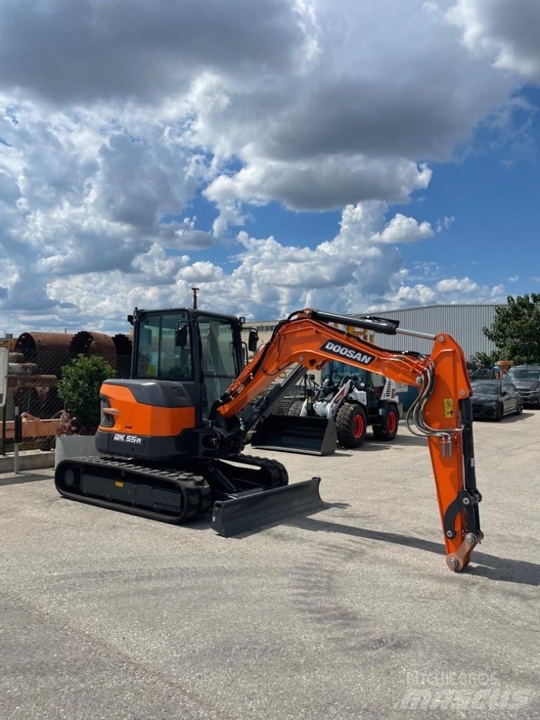 Doosan DX55r Mini rýpadla < 7t