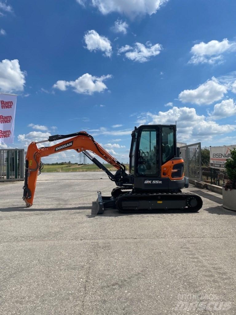 Doosan DX55r Mini rýpadla < 7t