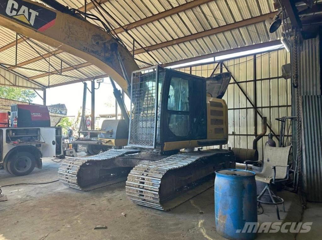 CAT 320 EL Pásová rýpadla