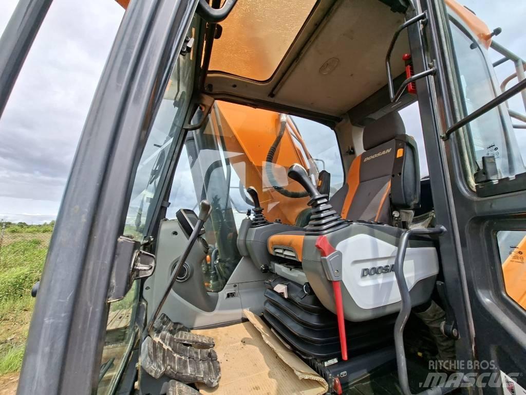 Doosan DX 300 LC-5 Pásová rýpadla